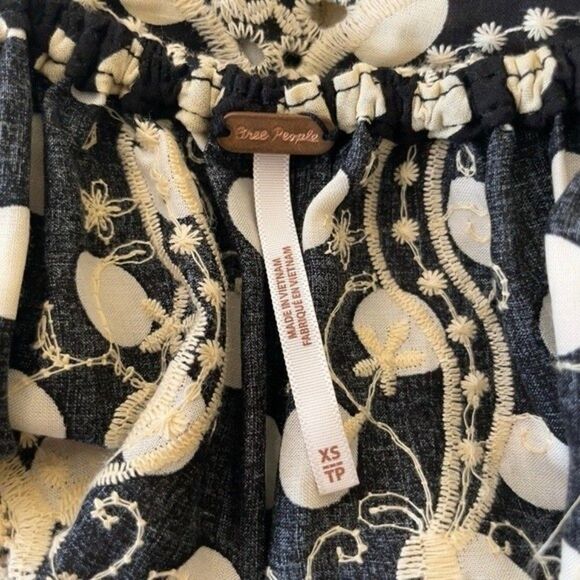 2 for $30 FREE PEOPLE Lunch Date Halter Top - Picture 7 of 12